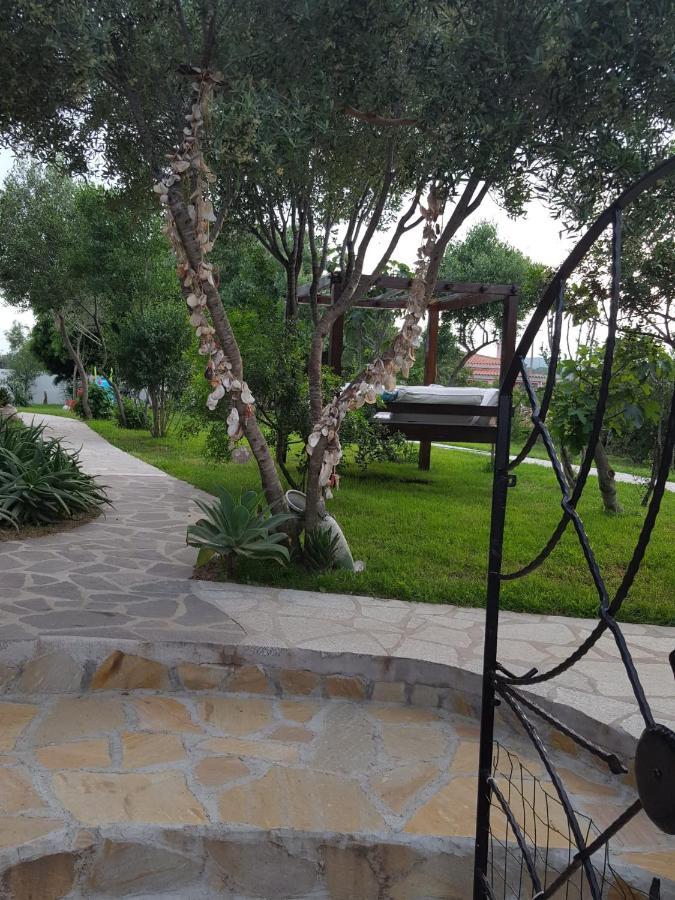 Bed and Breakfast Giardino Del Sole Olbia Exterior foto